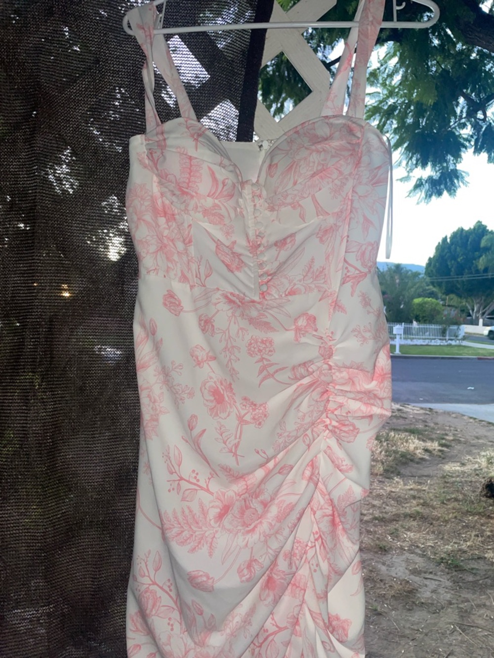 Vesti Pink Floral Ruched Midi Dress on White